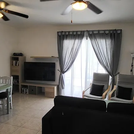 Calm Seaview Nest On The Hillside Peyia Appartement