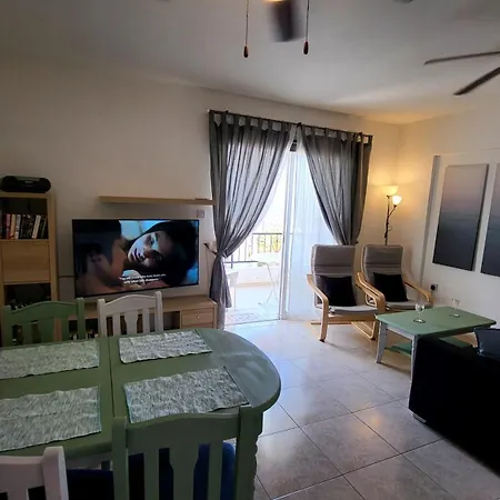 Calm Seaview Nest On The Hillside Peyia Appartement